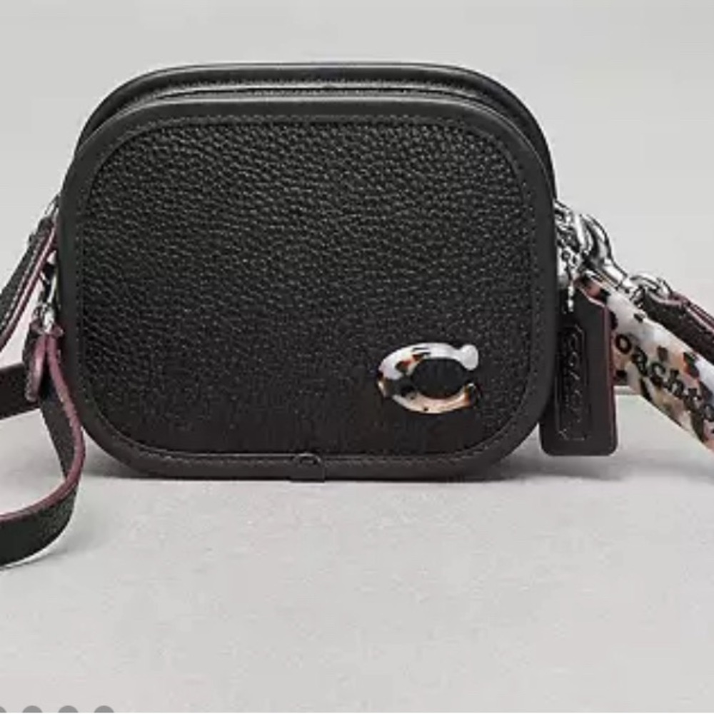 EUC Coach Coachtopia Mini Crossbody Bag in Black Leather